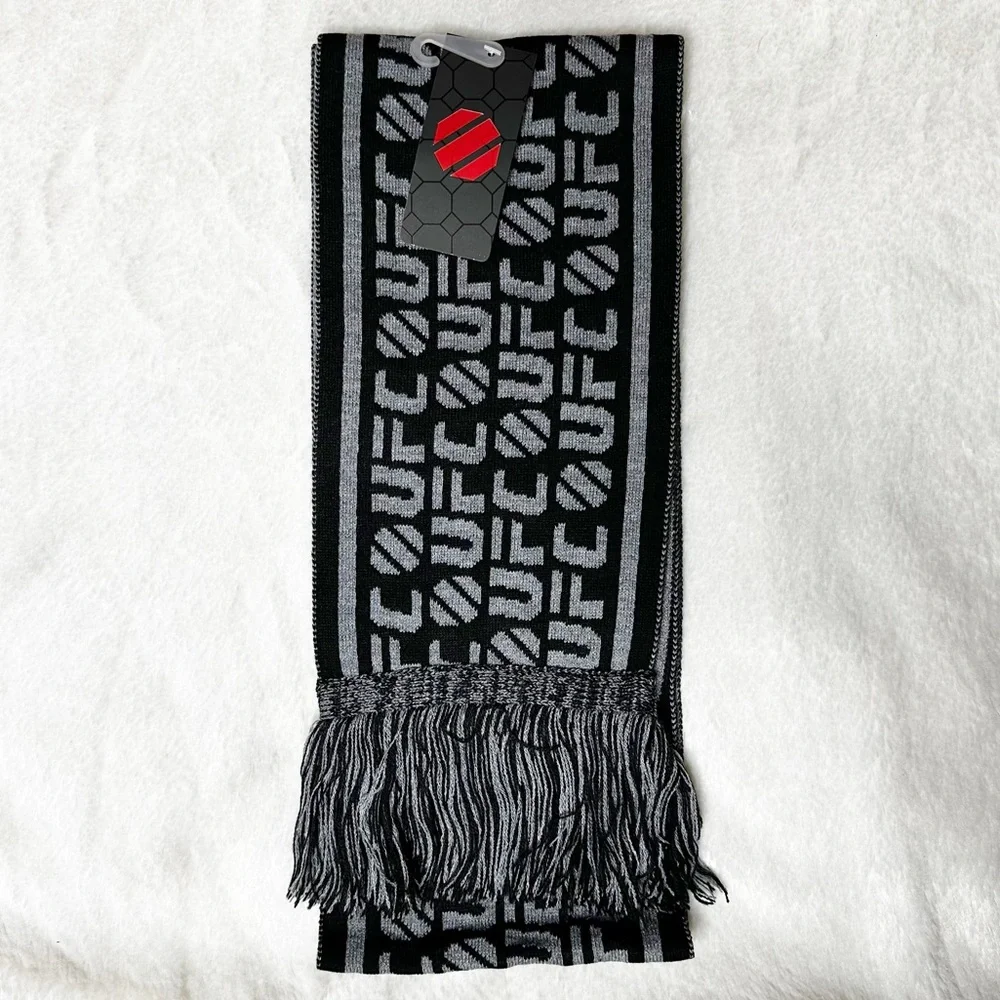 NWT UFC Official Logo Fringe Ratner Muffler Scarf in Grey/ Black Adult OS
